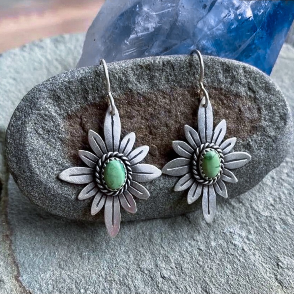 Antiqued Silver Flowers w/Green Stone Earrings - Picture 2 of 5